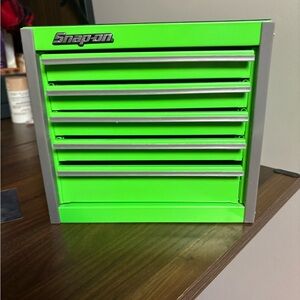 Snap on desk box. Bottom half